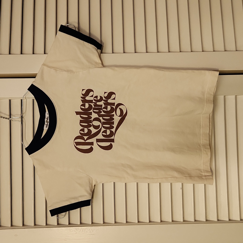 Readers are Leaders Tee (Price Drop 06/26-07/05)